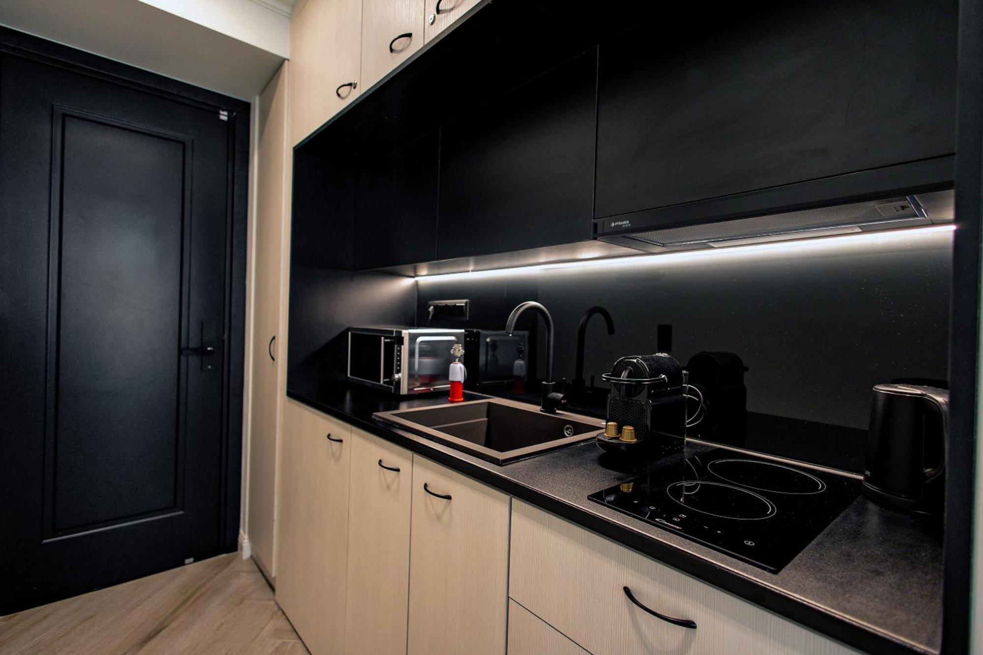 Aparthotel Triple A @ Trendy Psiri - Art & Nightlife Atene Esterno foto